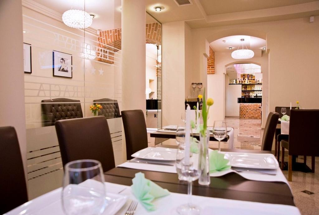 Hotel Fryderyk نيسة المظهر الخارجي الصورة