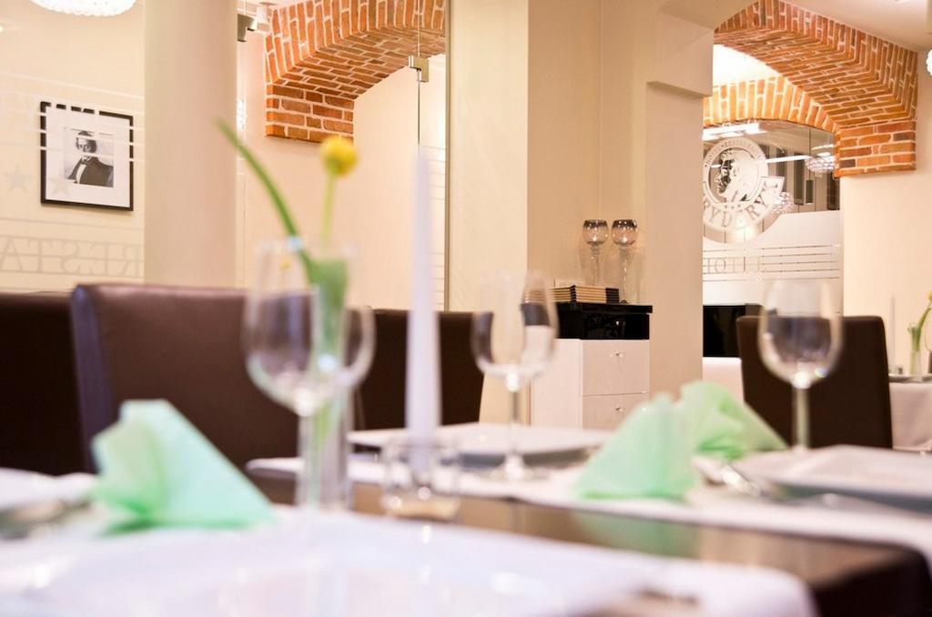 Hotel Fryderyk نيسة المظهر الخارجي الصورة